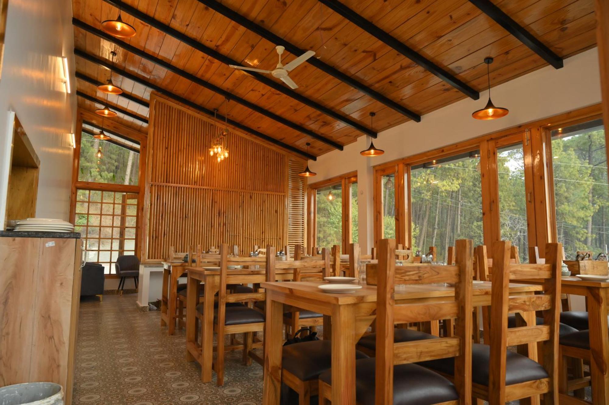 Silver Fern By The Hillside Nainital Exterior photo